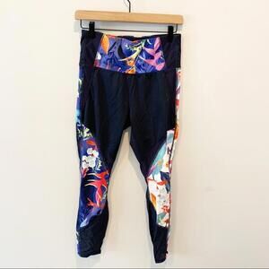 Athleta Tropical Precision 7/8 Legging